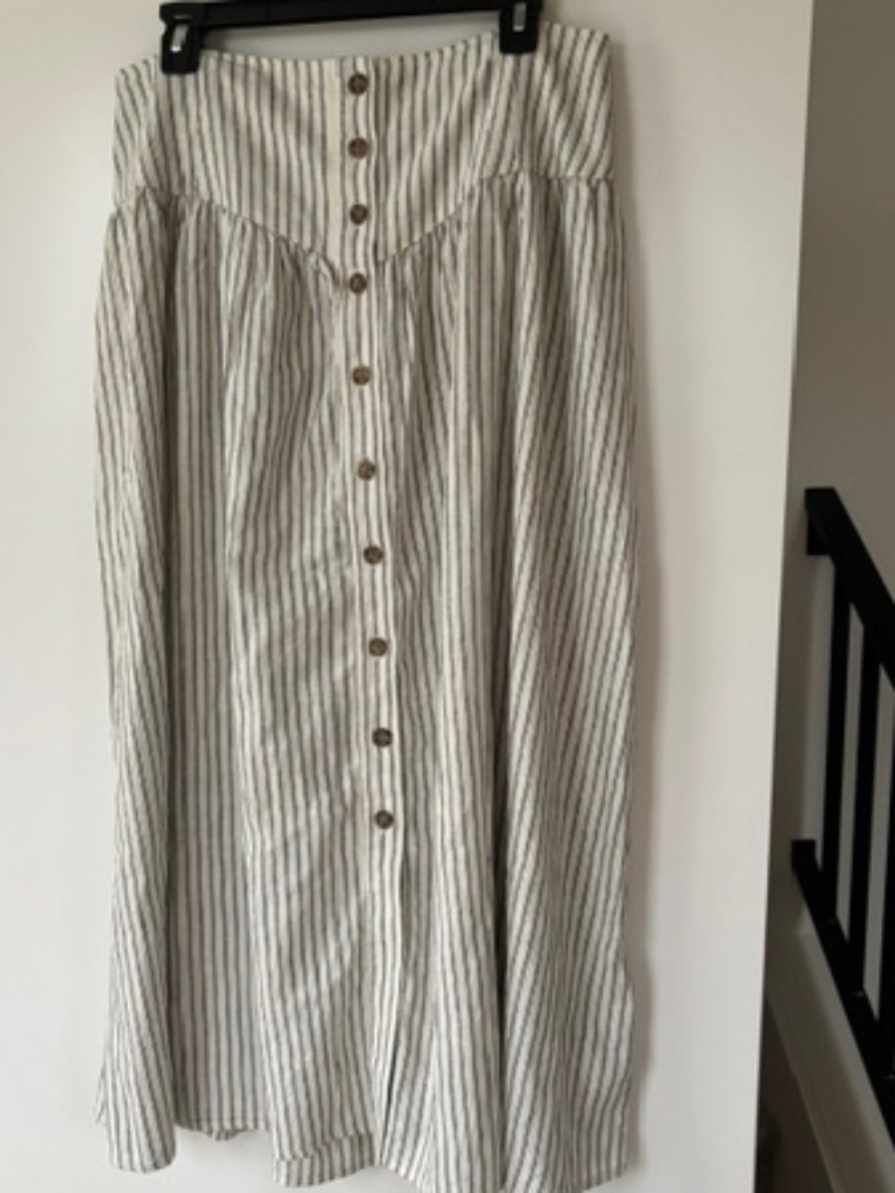 Marine Layer Mid-Length Black Stripe Button Front Hemp Skirt, Size 10